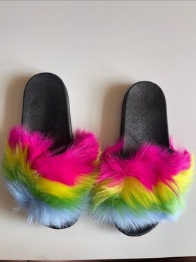 Black Slide Sandals with Rainbow Faux Fur Accent